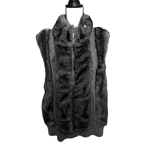 Dress Barn Gray Sweater Vest Faux Fur Combo Full Knit Back Vest Lined Size 18/20 - Picture 1 of 7